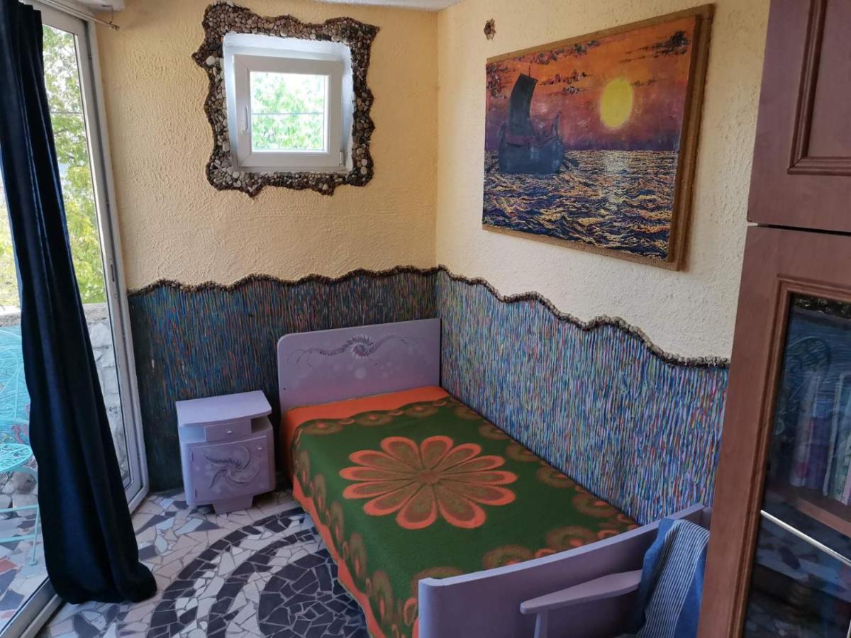 Apartman Sirena Pićan Eksteriør bilde