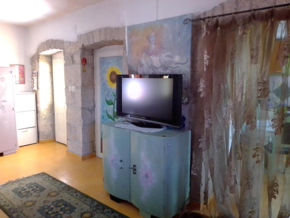 Apartman Sirena Pićan Eksteriør bilde