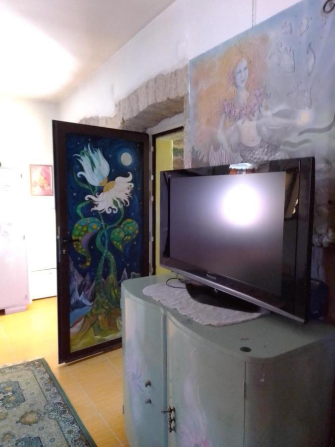 Apartman Sirena Pićan Eksteriør bilde