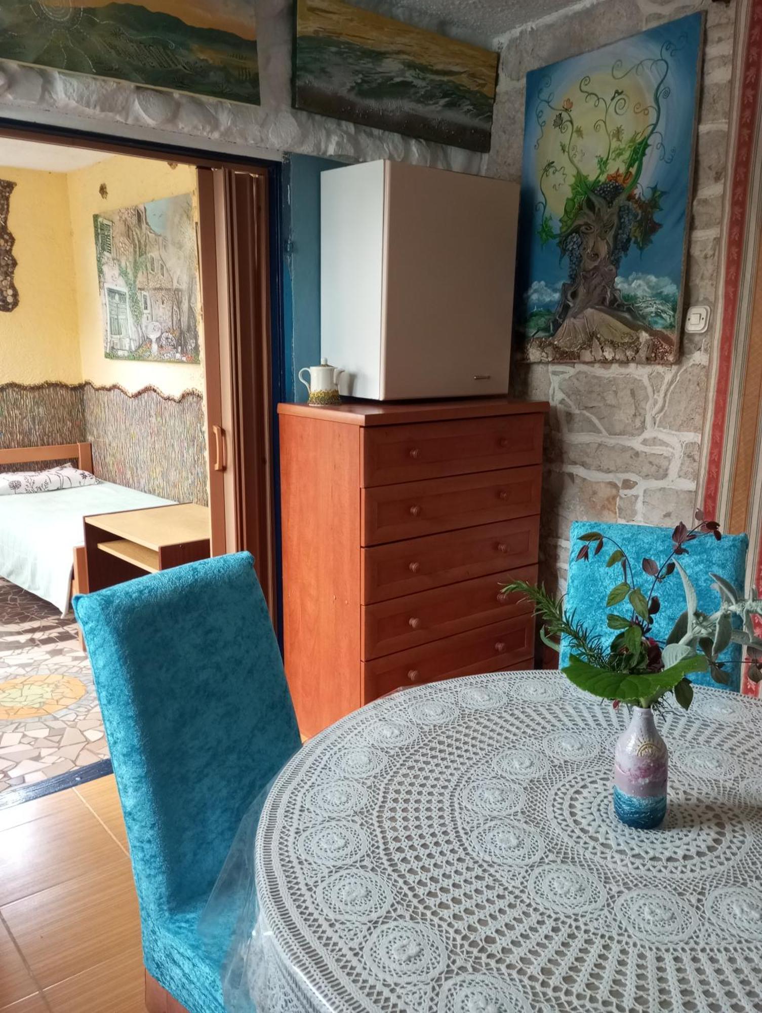 Apartman Sirena Pićan Eksteriør bilde